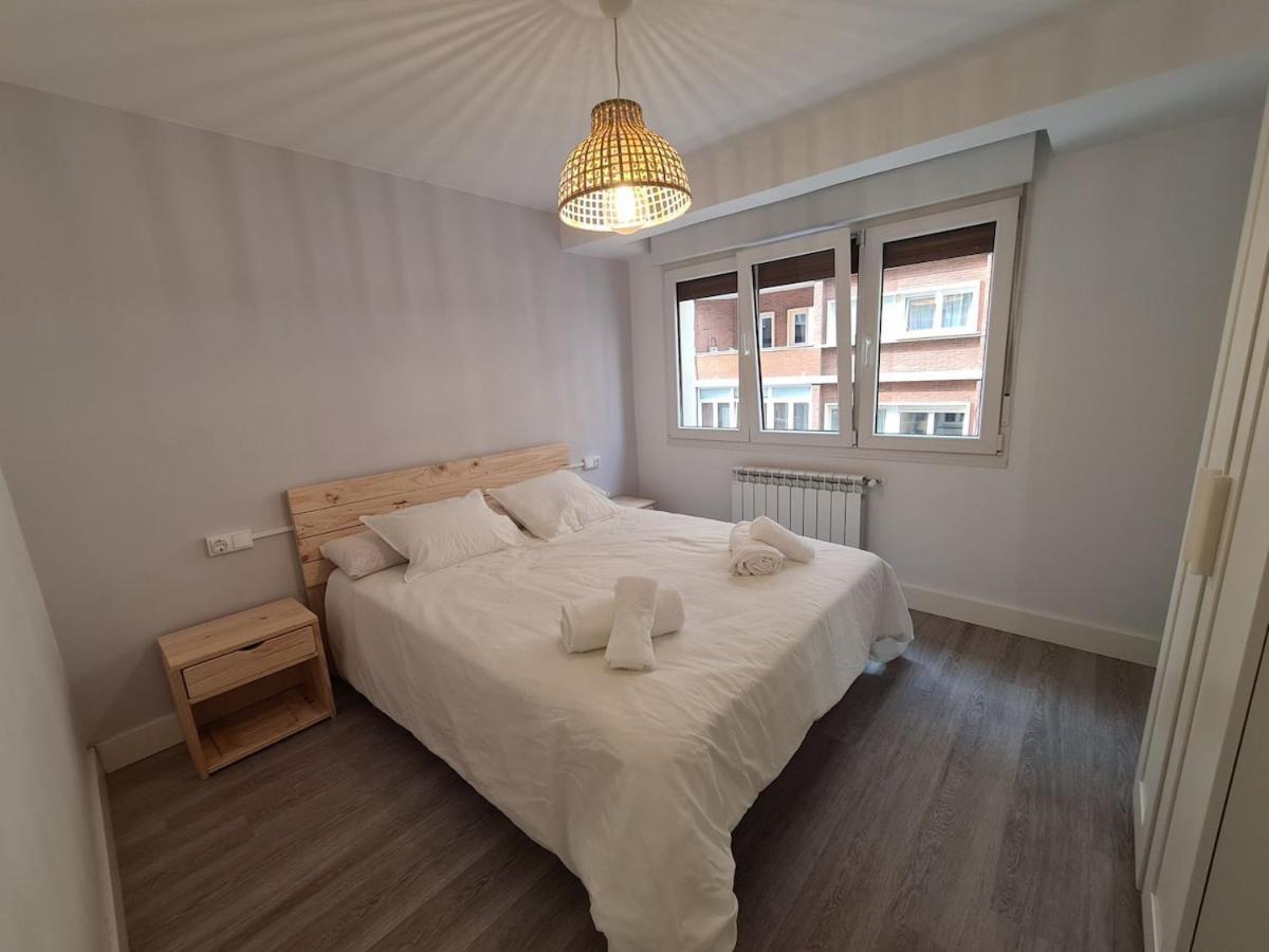 124A Apartamento Moderno 3 Habitaciones Gijón Exteriör bild