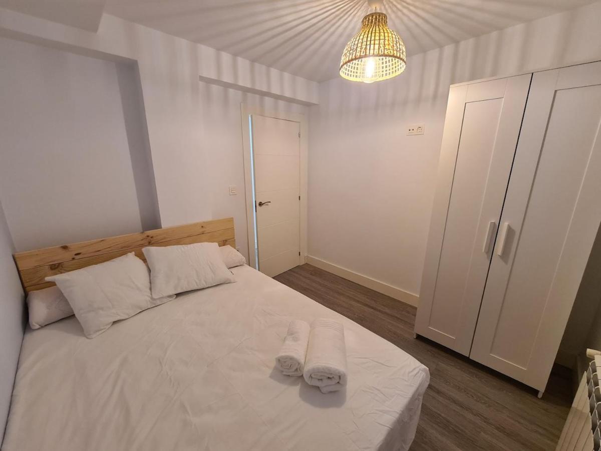 124A Apartamento Moderno 3 Habitaciones Gijón Exteriör bild